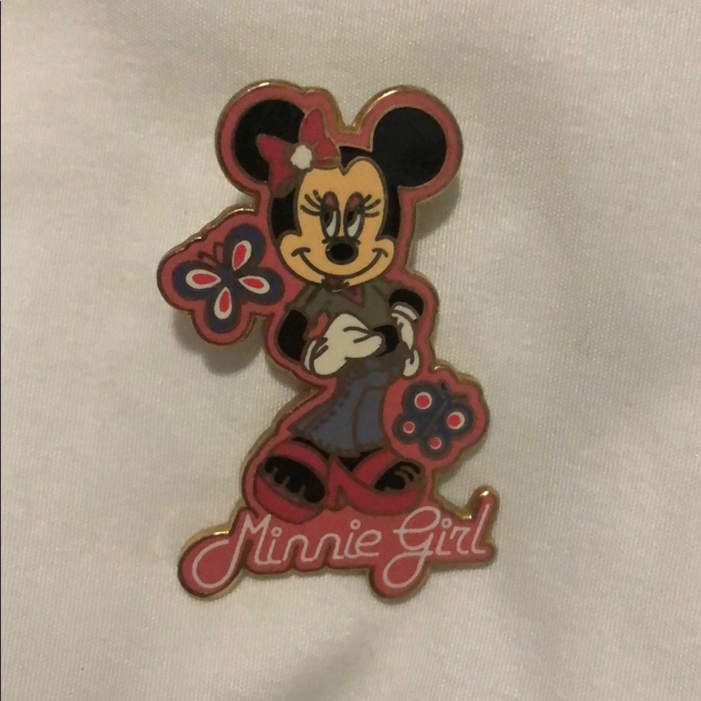 Minnie Mouse Disney waffle back Pin